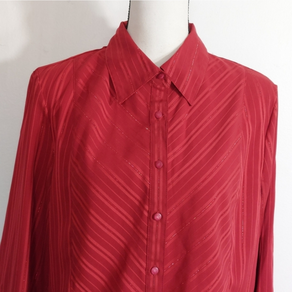 East 5th Red Metallic Diagonal Stripes Button Front Blouse Size XL - Picture 2 of 11